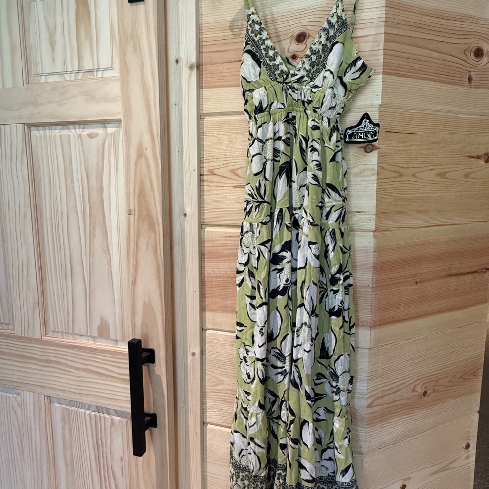 Angie Women’s Floral Maxi Dress Size Small NWT Spaghetti Strap Boho - Picture 6 of 11